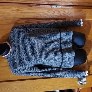 Tory burch sweater size M